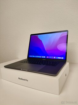 MacBook Pro 15 2016 | i7 • 16GB • 1TB SSD - 3