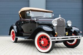 Ford Model A Roadster Deluxe - 3