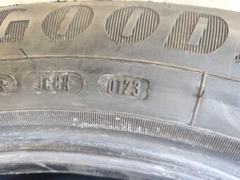 17"zánovní sada letních pneu Goodyear 215/55/17 6000Kč/4ks - 3