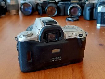 MINOLTA Sweet Alpha S (Minolta Zoom 35-105) - 1990 - 3