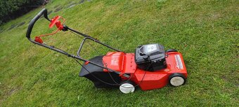 Benzínová sekačka Husqvarna motor briggstratton záběr 43 - 3