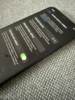 Iphone 12 mini - kapacita baterie 87% - 3