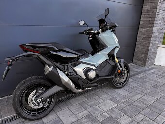 Honda X-adv 750 10/2024 - 3