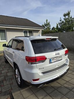 Jeep Grand Cherokee 3.0L V6 CRD Summit A/T - 3