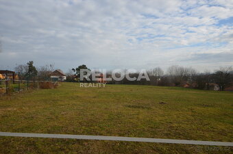Soubor stavebních pozemků, 850m2 a 846m2, ing. sítě, cesta, - 3