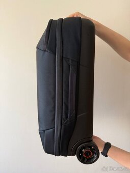 Thule Subterra roller 36 l na náhradní díly. - 3