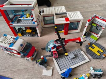 Lego 60204 nemocnice - 3
