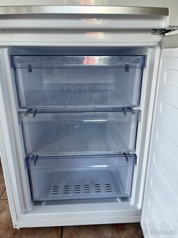 Prodám lednici Beko - 3