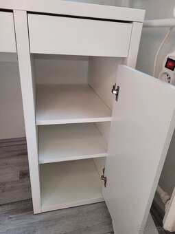 Pracovni stul Ikea Micke - 3