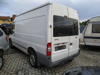 Ford Transit rok 2008 - 3