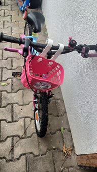 Dívčí kolo vel. pro 4-5let - 3