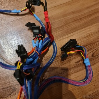 PC zdroj 500W - 3