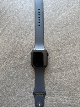 Apple Watch SE 44mm - 3