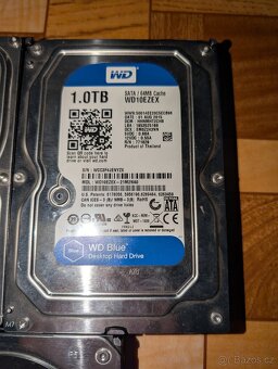 Prodám funkční, HDD disky - 3