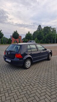 VW Golf 4 - 3