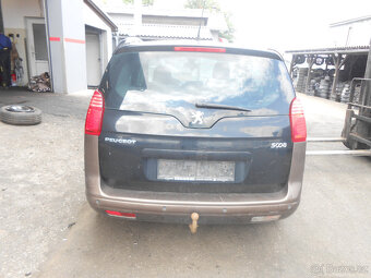 Peugeot 5008 - 3