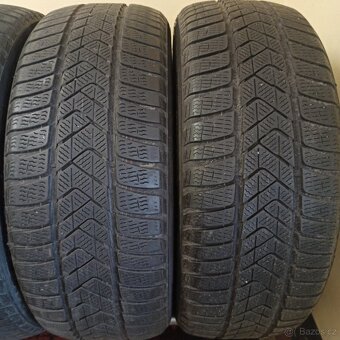 PIRELLI WINTER SOTTOZERO 3 225/55 R18 102V 5mm - 3