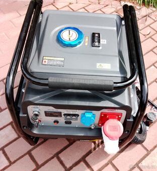 Prodám elektrocentrálu ZELGHANN ZG8240HX - 3