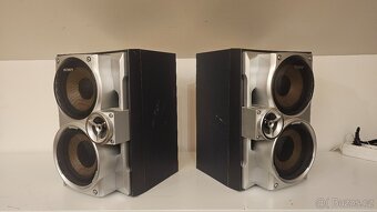 Kvalitní repro v dřevěné ozvučnici SONY - 3