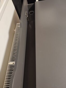 Psací stůl Alex IKEA 132x60cm - 3