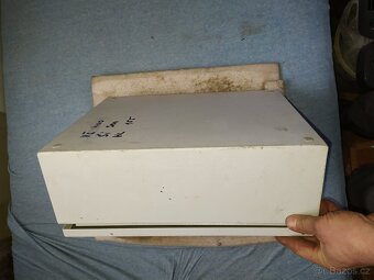 Kovový elektro rozvaděč - 3