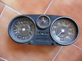 Mercedes-Benz W114/115 a W111 - 3