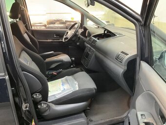 VW Sharan 2.0 TDI 103kW,Tažné,7.Míst,Special,Digi.klima. - 3