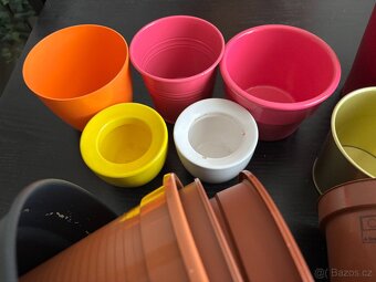 Mix 26 ks květináčů - 3