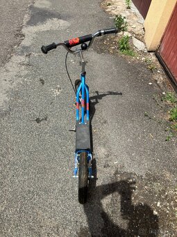 Prodám dětskou koloběžku 5-8 let - 3
