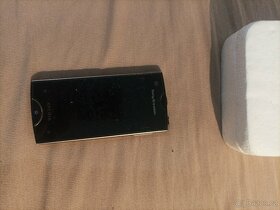 Bluboo , Sony Ericson - 3