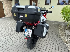 Moto Guzzi V85 TT - 3