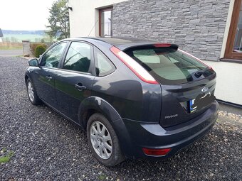 Ford Focus 1.6i 74kw Nová STK - 3