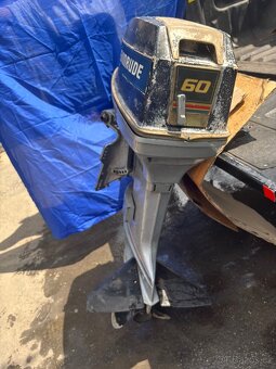 Prodám lodní motor Evinrude 60 HP - 3