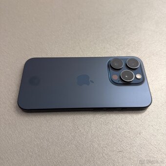 iPhone 15 Pro 128GB, pěkný stav, 12 měsíců záruka - 3