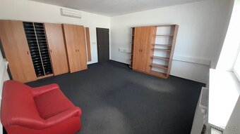 Pronájem kancelářských prostor 22,5 m² - 3