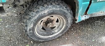 Prodám Suzuki Vitaru geo tracker na náhradní díly - 3