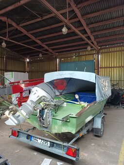 Loď Flexor s motorem Honda BF 30 včetně vozíku - 3