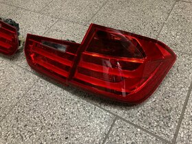 Prodam kompletni zadni svetla BMW F30 original - 3