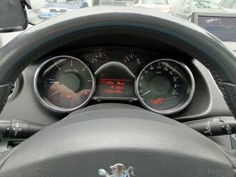 Peugeot 3008 2.0 Blue HDI 110kw (150koní) - 3
