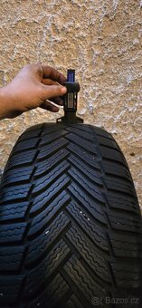 205/55/17 Michelin - zimní - pošlu poštou 1026. - 3