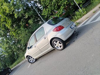 Prodám Peugeot 307 s platnou 2 roky STK - 3
