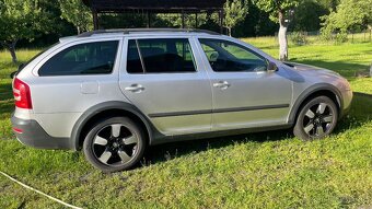 Škoda Octavia 2 Scout - 3