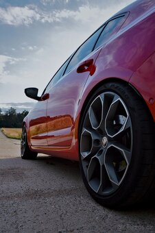 Škoda Octavia 3 RS 2.0 TSI Challenge - 3