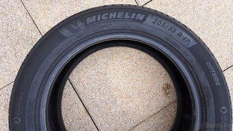 Prodám letní pneu Michelin Primacy 205/55 R17 91V - 3