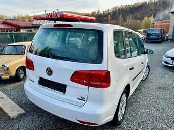 Vw touran 1.6tdi Super stav - 3
