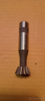 STOPKOVÁ FRÉZA ÚHLOVÁ ČSN 222262 NOVÁ - 3