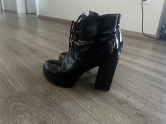 Dámské kotníkové boty - 3