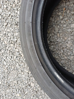 Letní pneu Bridgestone 235/40/19 96W - 3