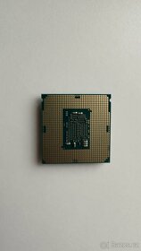 Intel Pentium G4400 / LGA 1151 / 3,3 GHz - 3