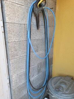 TLAKOVÝ ČISTIČ KARCHER - 3
